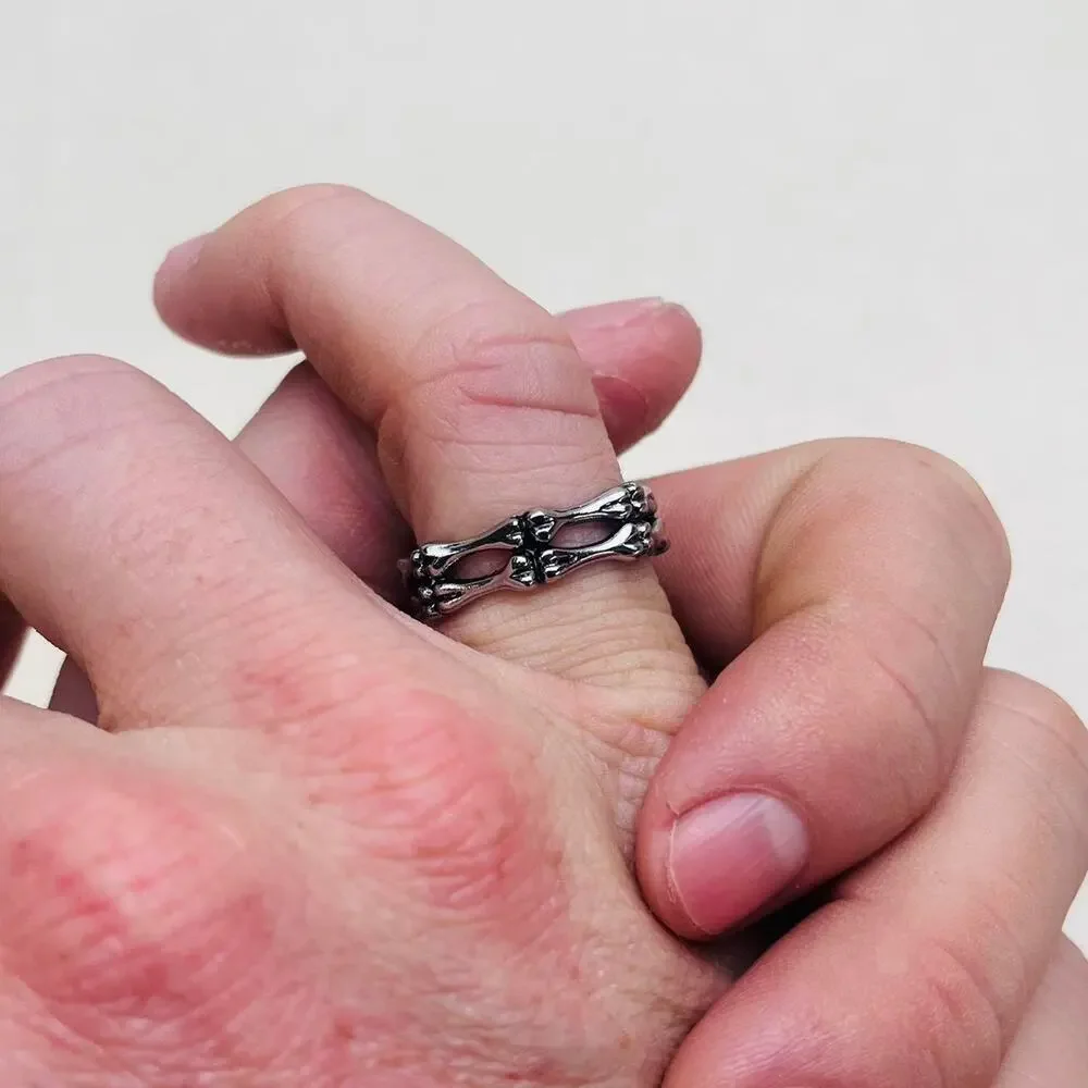 Y2k vintage silver bone wrap ring